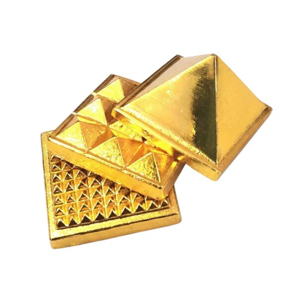 Panchdhatu Metal Pyramid